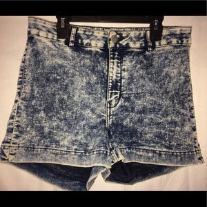 High waisted jeans shorts